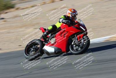 media/Jan-09-2022-SoCal Trackdays (Sun) [[2b1fec8404]]/Turn 8 (1045am)/